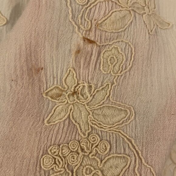 SUGAR+LIPS cream blouse - Picture 4 of 12